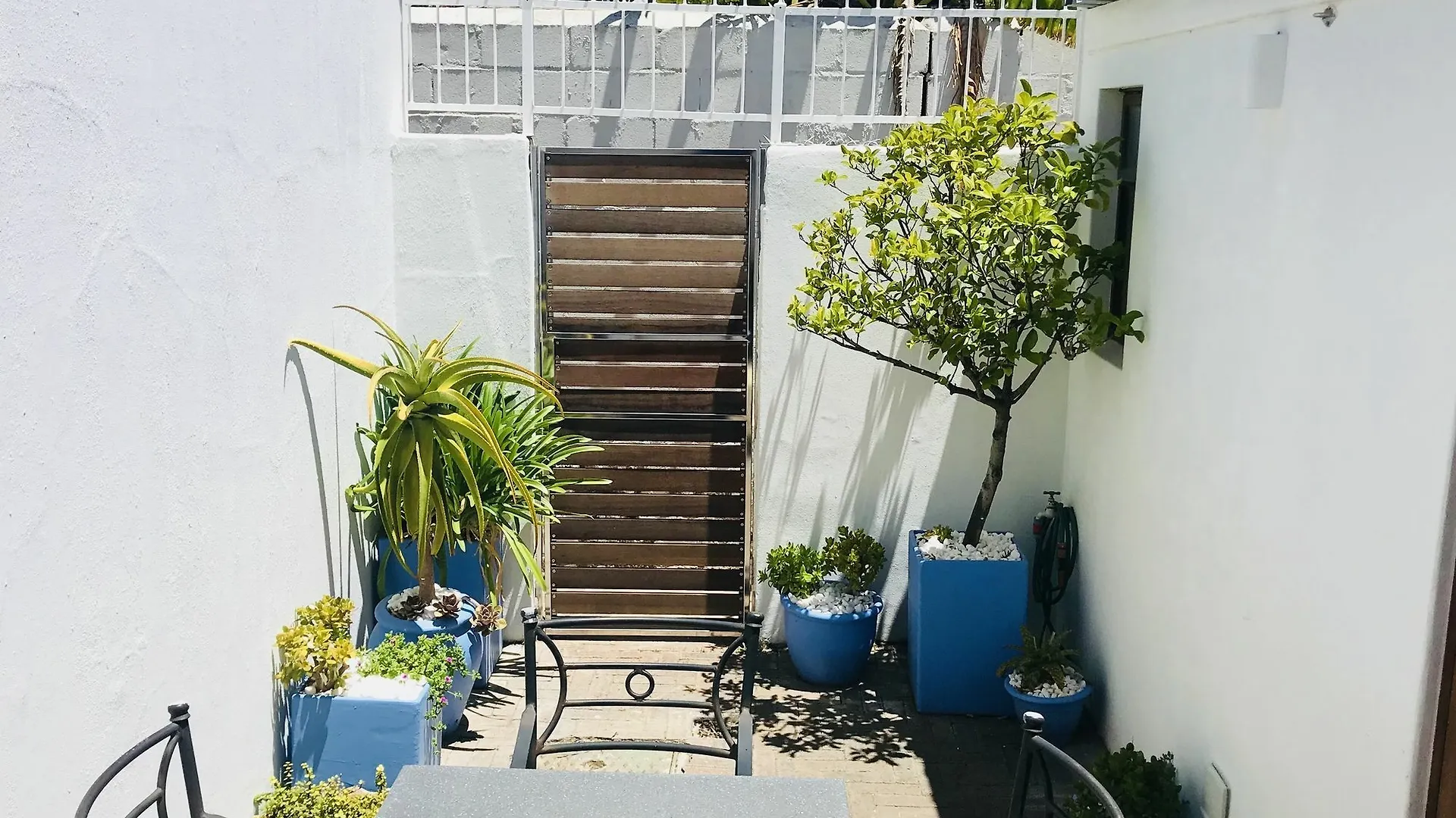 Purple House Accommodations Cape Town Holiday home