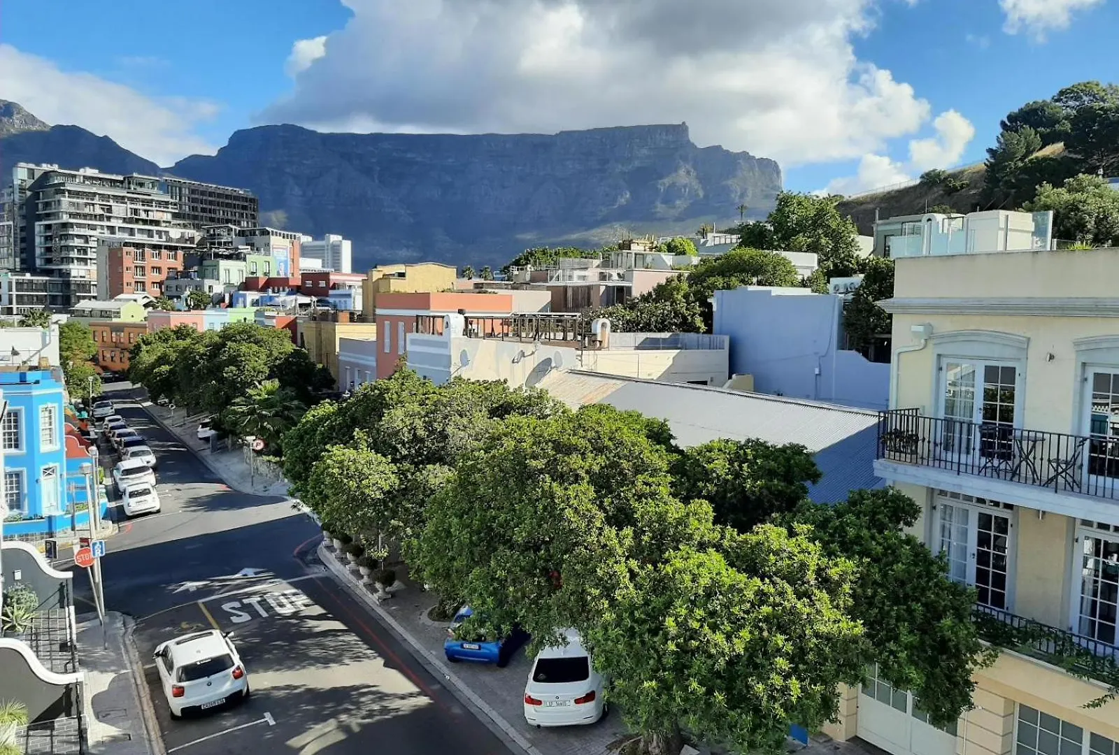 Purple House Accommodations Cape Town