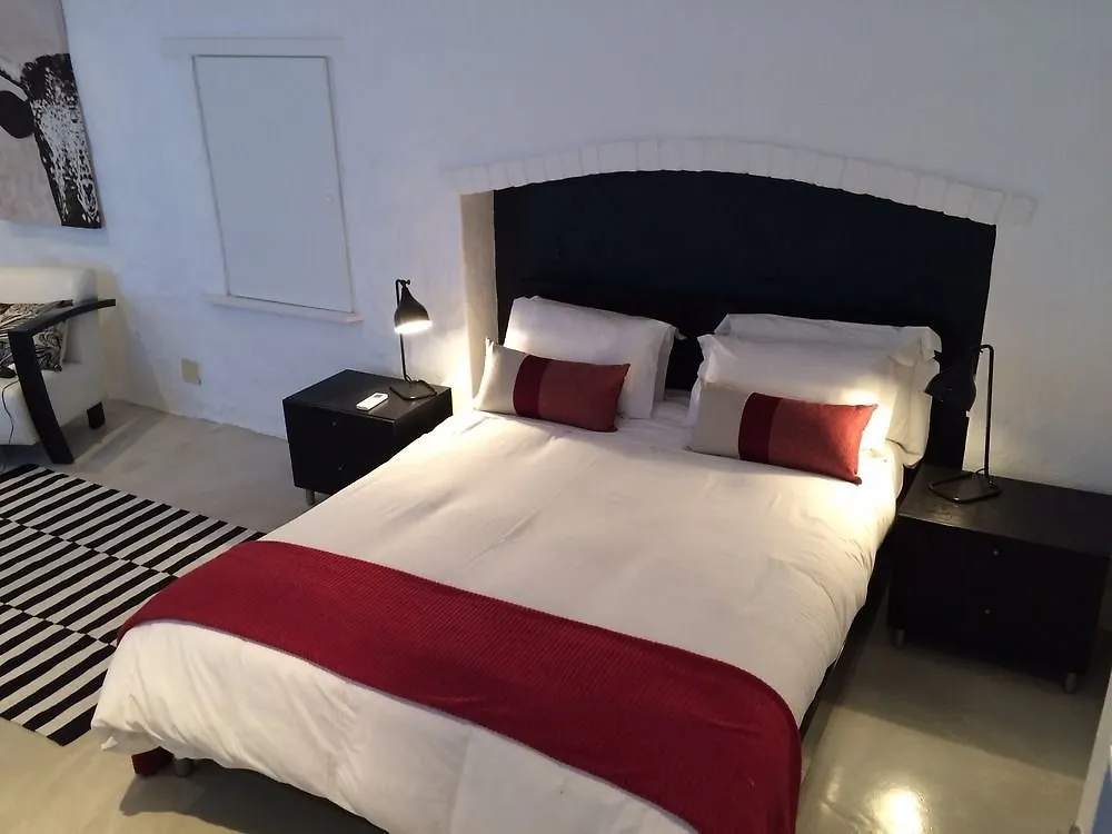 Purple House Accommodations Ciudad del Cabo 0*,