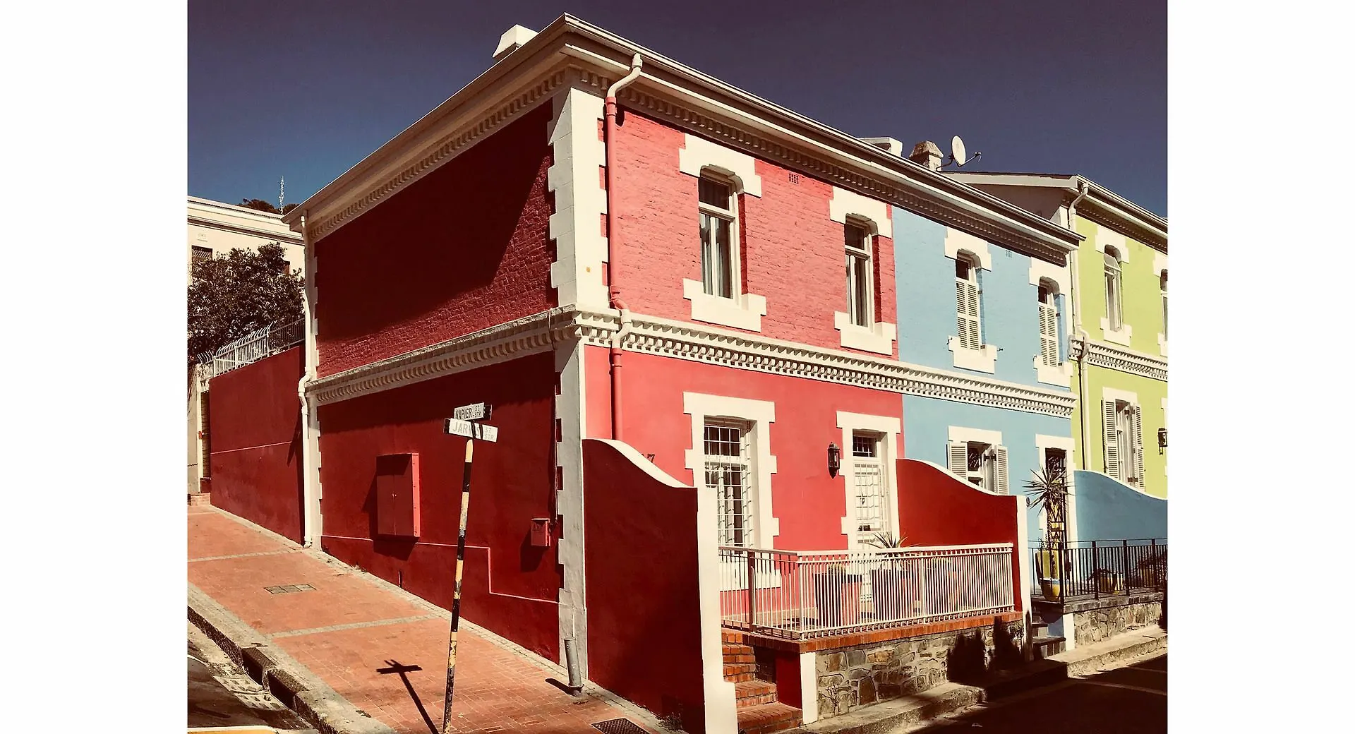 Purple House Accommodations Cape Town