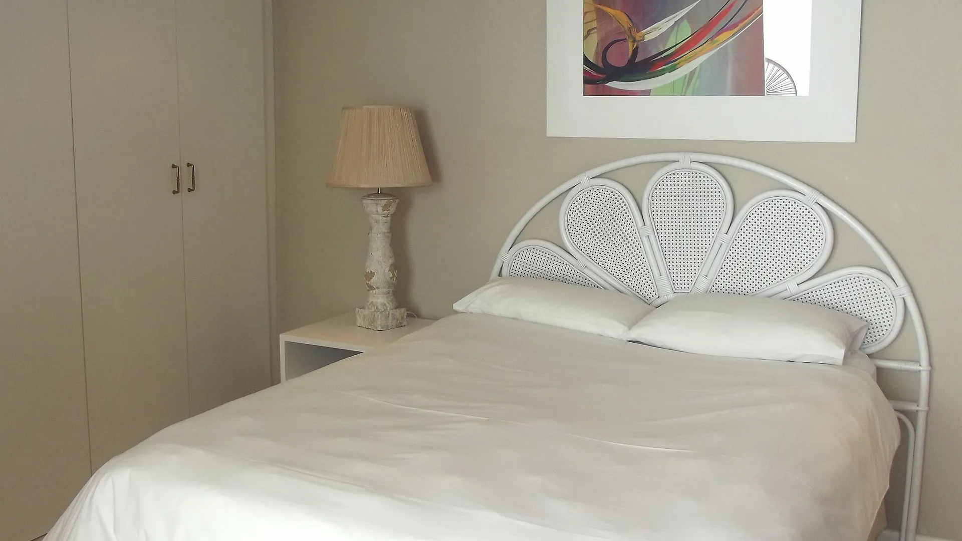 Holiday home Purple House Accommodations Cape Town South Africa